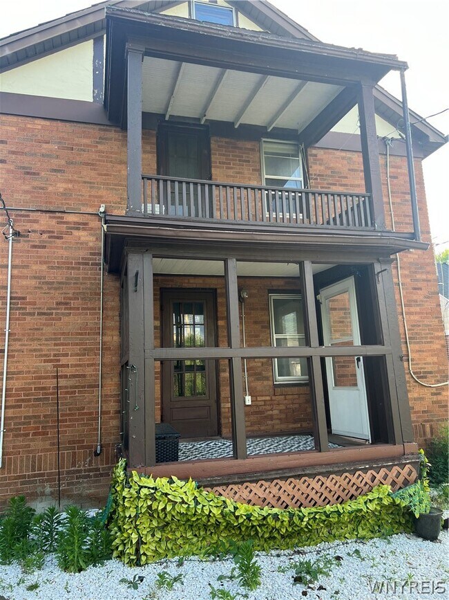 Building Photo - 81 Concord Dr
