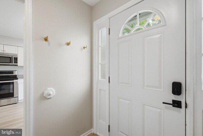 Building Photo - 12120 Stoneford Dr