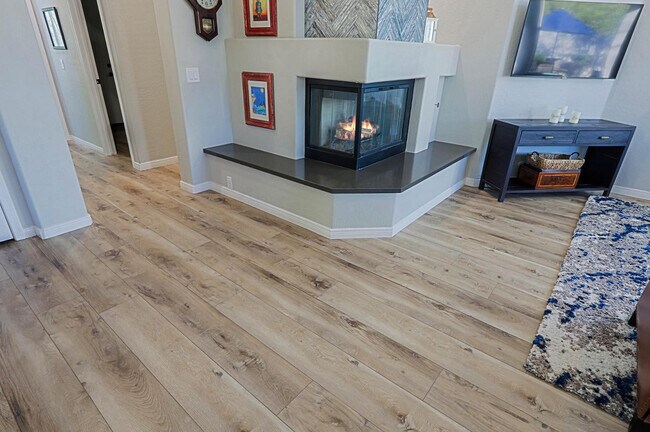 Building Photo - 7086 E Whispering Mesquite Trail