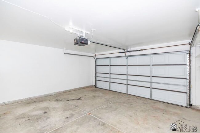 Building Photo - 1517 W 13th St