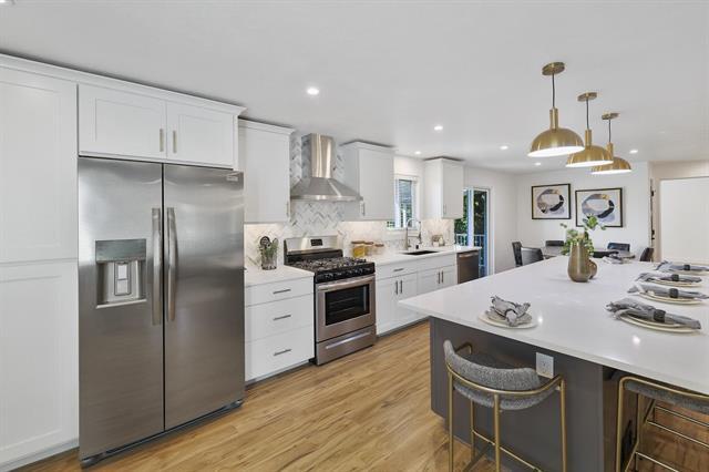 Building Photo - 2446 E 49th Ave