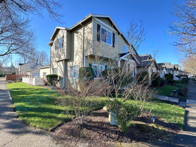 Building Photo - 20598 NE Shore View Dr