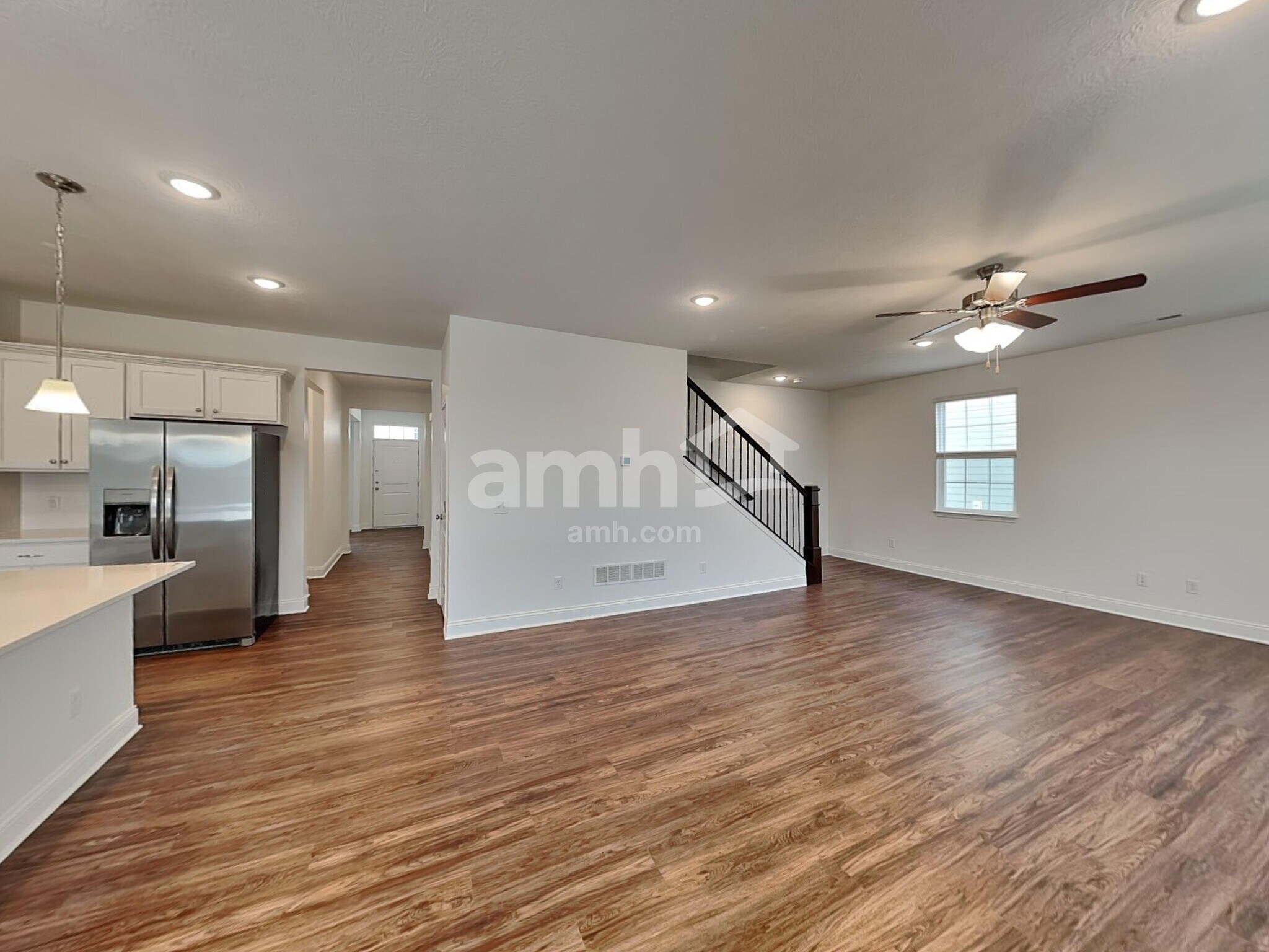 Building Photo - 826 Castor Ct