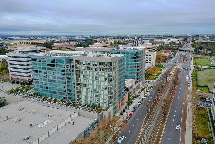 Building Photo - Century Towers
