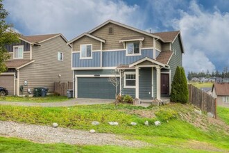 Building Photo - 1927 200 St E