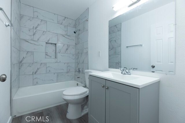 Building Photo - 5476 Linden Ave