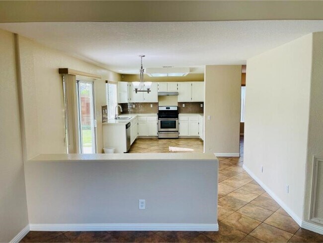 Building Photo - 31495 Corte Rimola