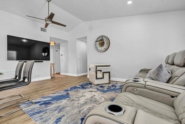 Building Photo - 19119 Winslow Terrace