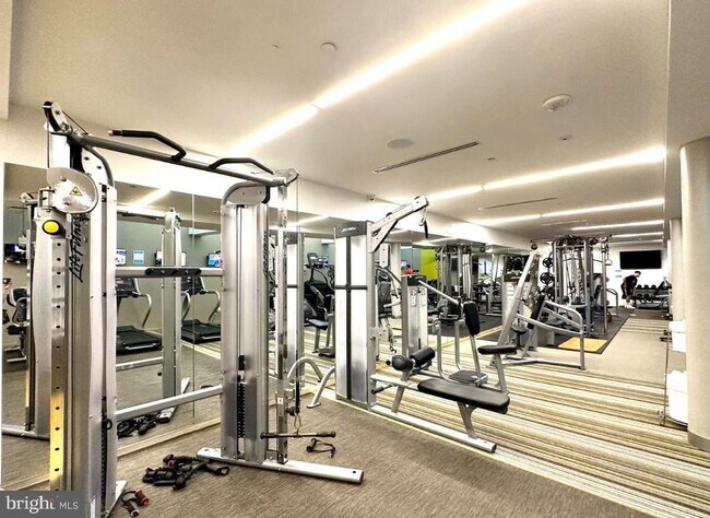 Building Photo - 8380 Greensboro Dr