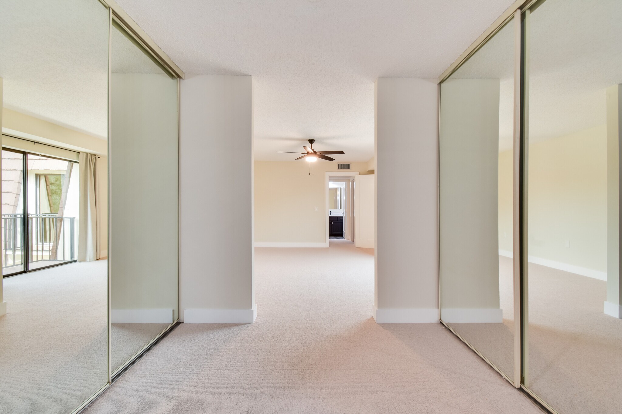 Building Photo - 2309 23rd Ln