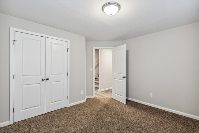 Building Photo - 10603 E Kinkaid Cir