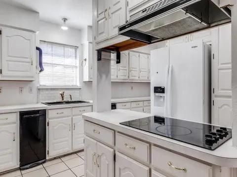 Building Photo - 5910 Buffridge Trail