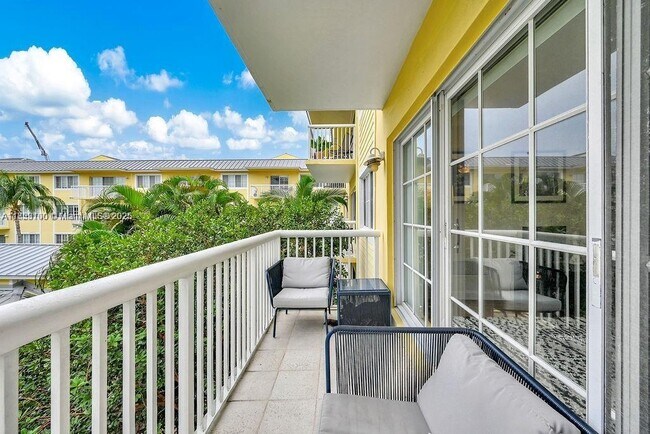 Building Photo - 1501 E Broward Blvd