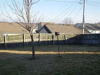 Building Photo - 109 Cedar Crest Ln