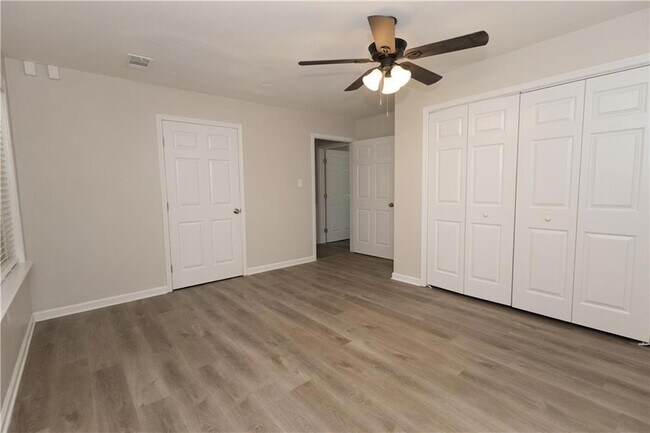 Building Photo - 61689 LA-434