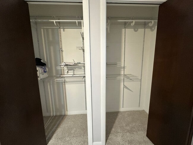 Building Photo - $1,800 - 3 Bed 2 Bath Home