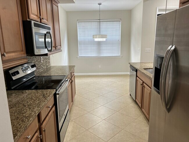 Building Photo - 7511 Oakshade Cir