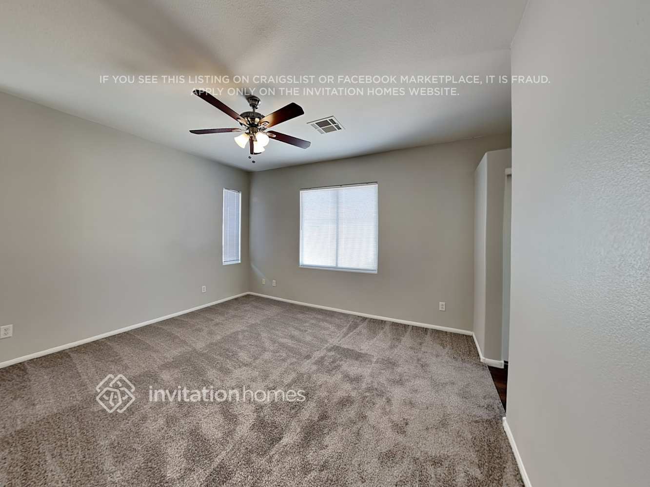 Building Photo - 720 Easter Lily Pl