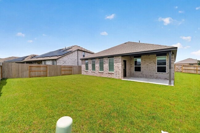 Building Photo - 16307 Chestnut Hvn Ln