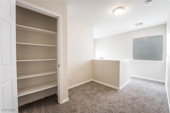 Building Photo - 7277 Bindweed Rd