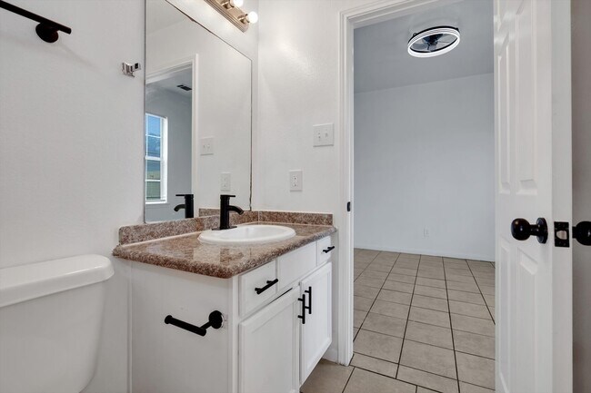 Building Photo - 6933 Liverpool St