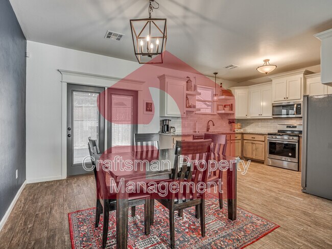 Building Photo - 9945 SW 21st St