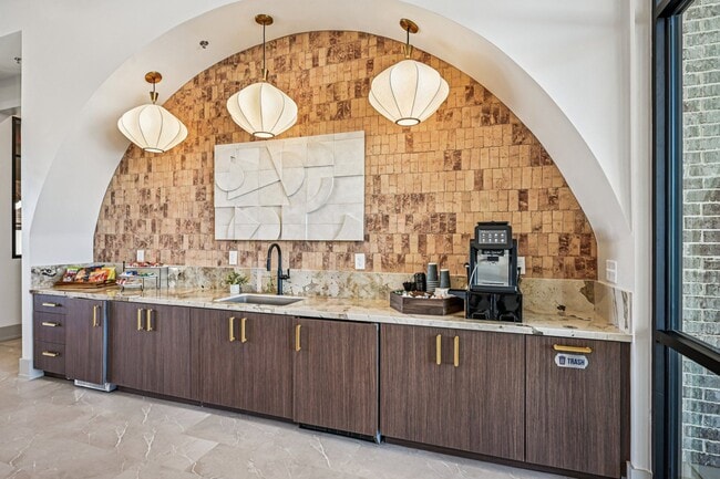 Building Photo - Riverstone Retreat