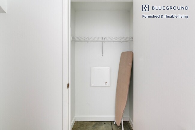 Building Photo - 23 Sidney St