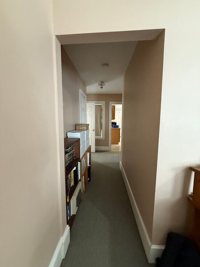 Building Photo - Available NOW: First floor unit - 1 bed/1 ...