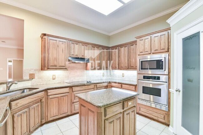 Building Photo - $2745! 3 Bedroom/ 2 Bathroom Home for Rent in KELLER ISD!