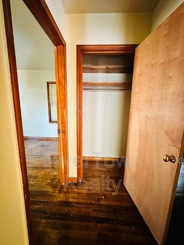 Building Photo - 1436 Whitney Ave