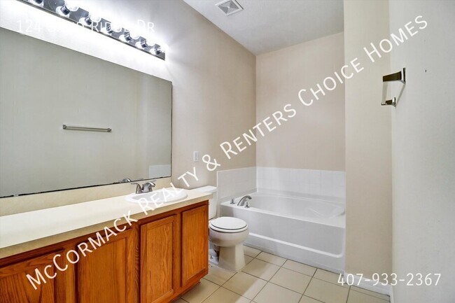 Building Photo - 124 Sand Ridge Dr