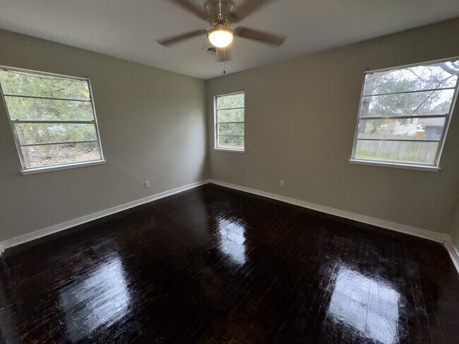 Building Photo - 4625 Tennyson St