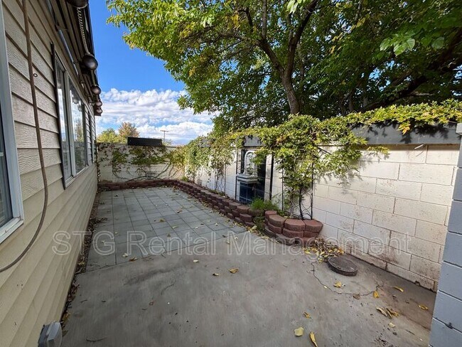 Building Photo - 1509 W 750 N