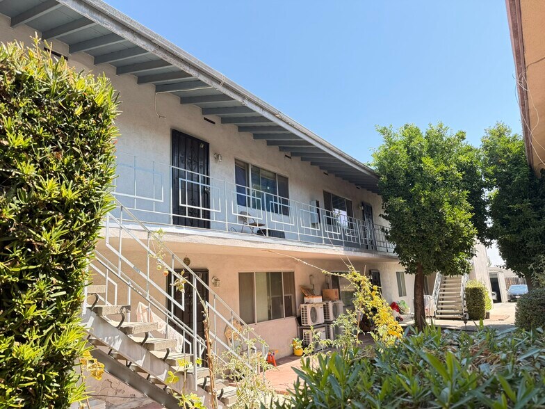 Primary Photo - 1330 Stevens Ave