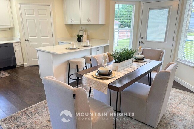 Building Photo - 3987 Red Tail Dr
