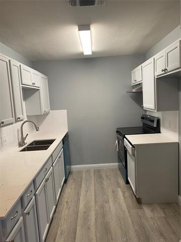 Building Photo - 7035 Crosstimbers Ln