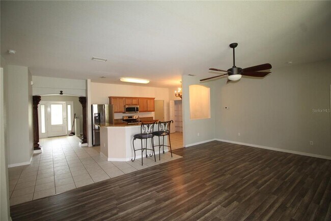 Building Photo - 3724 Eagle Pass St