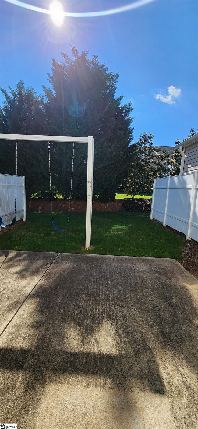 Building Photo - 152 Middleton Park Ln