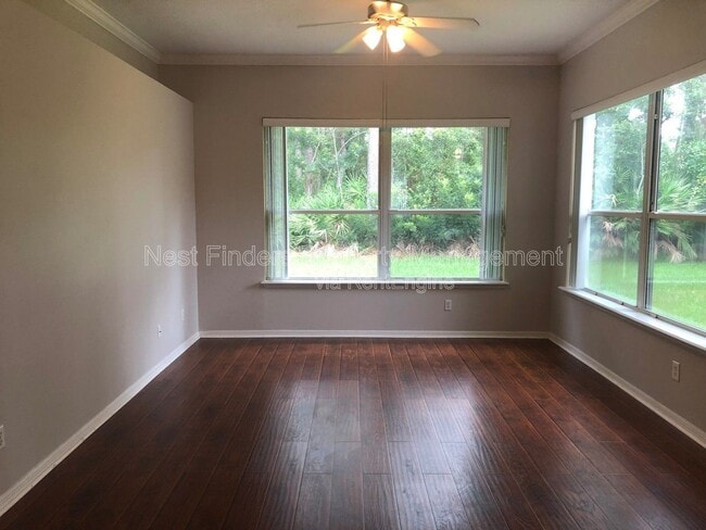 Building Photo - 12857 Chets Creek Dr N