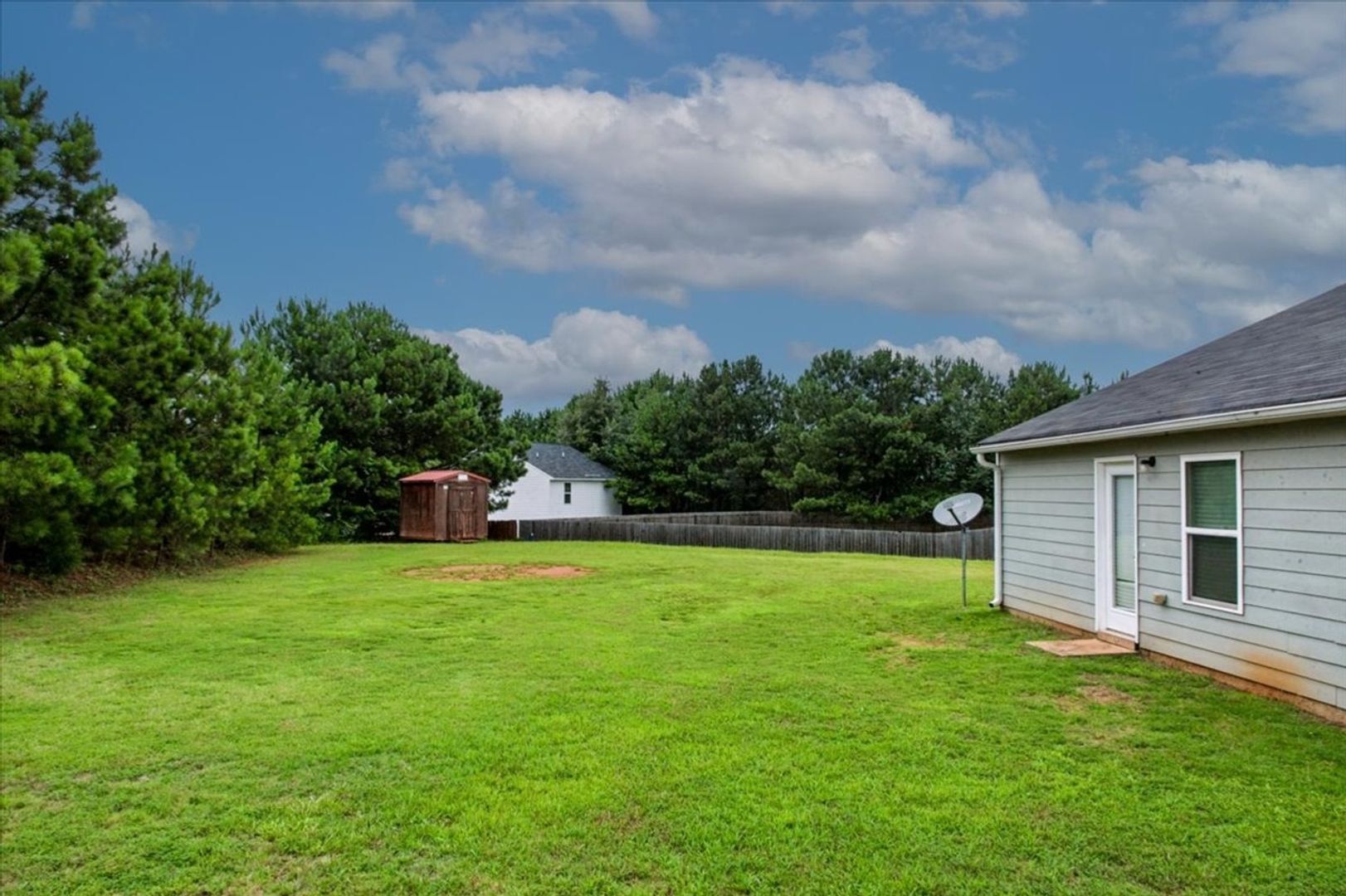 Building Photo - 1715 Cheryl Ln