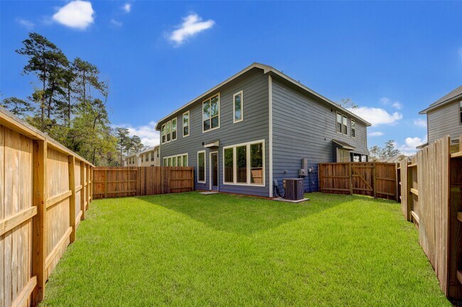 Building Photo - 609 Royal Arch Dr