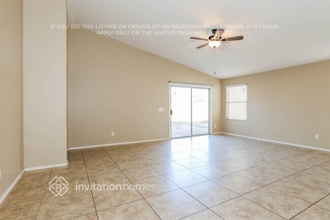 Building Photo - 1932 W Nancy Ln