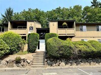 Building Photo - 6105 N 16th St