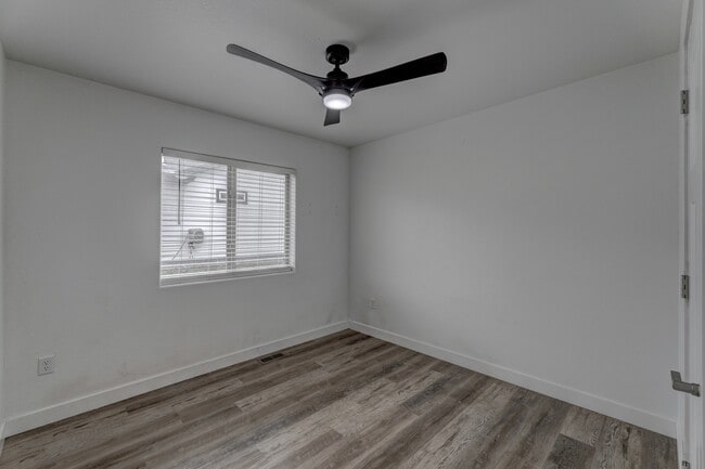 Building Photo - 5249 Coal Bank Dr