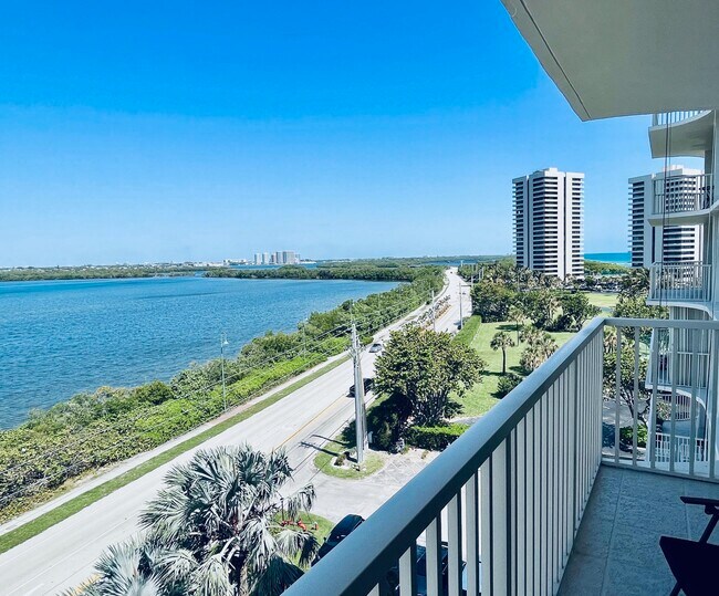Building Photo - 5480 N Ocean Dr