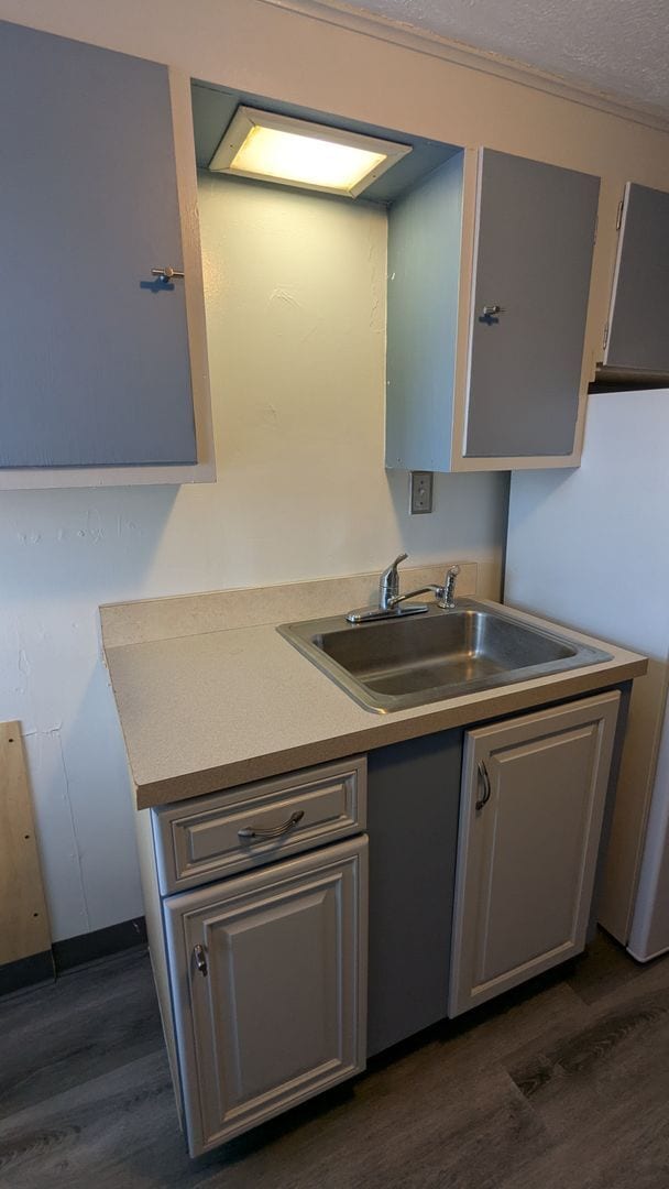 Building Photo - Prime Living: Unmatched Apartment in Canto...