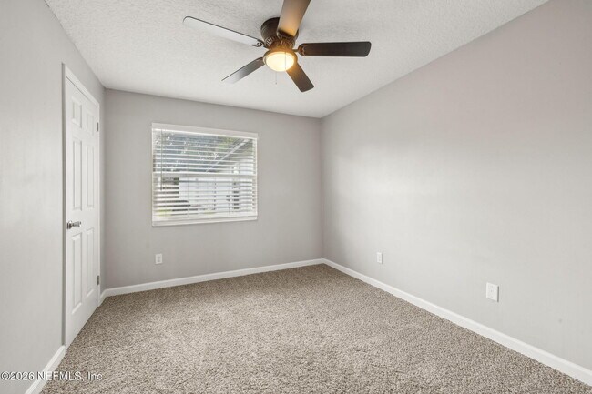 Building Photo - 7600 Pheasant Run Dr