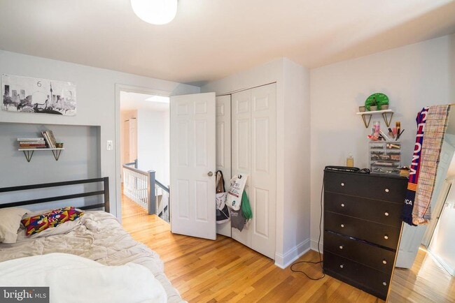 Building Photo - 1938 Pine St