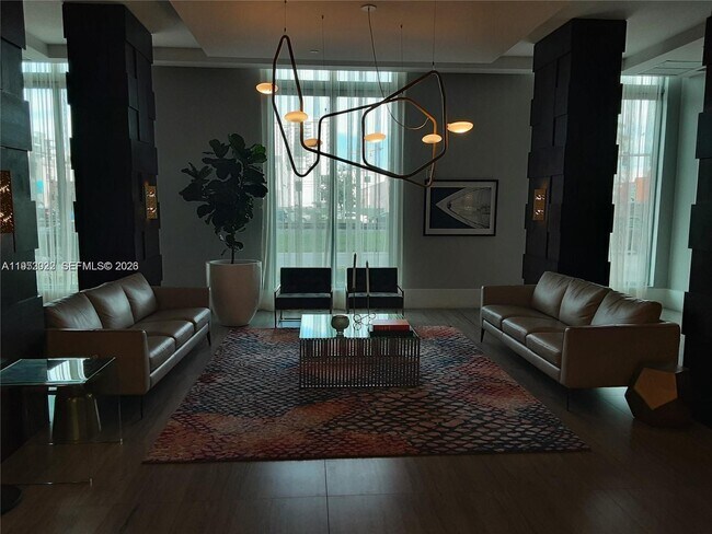 Building Photo - 140 S Dixie Hwy